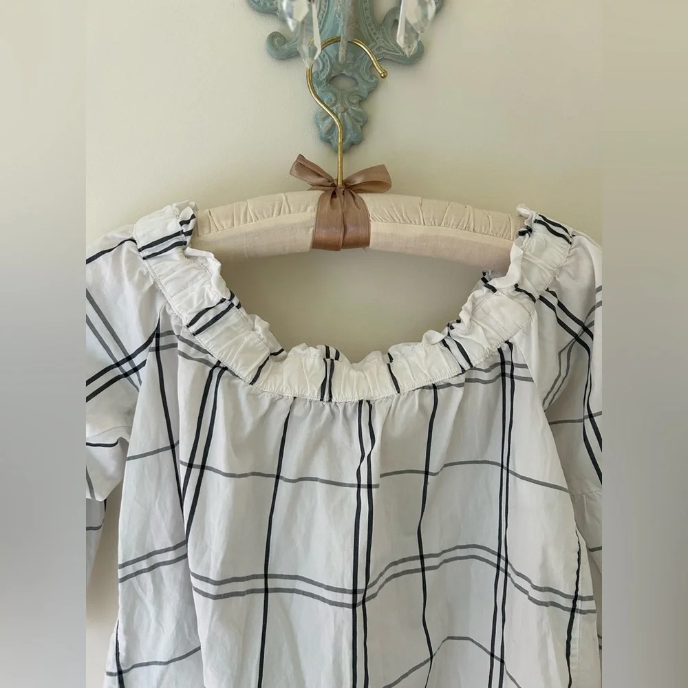 A&F Plaid Off the Shoulder Blouse 
Size: Small
NWOT - Picture 8 of 11